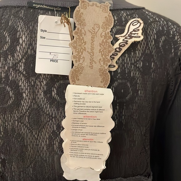 Dress - Picture 7 of 9